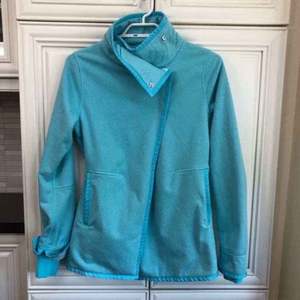 Ivivva by Lululemon Big Business warm girl’s jacket